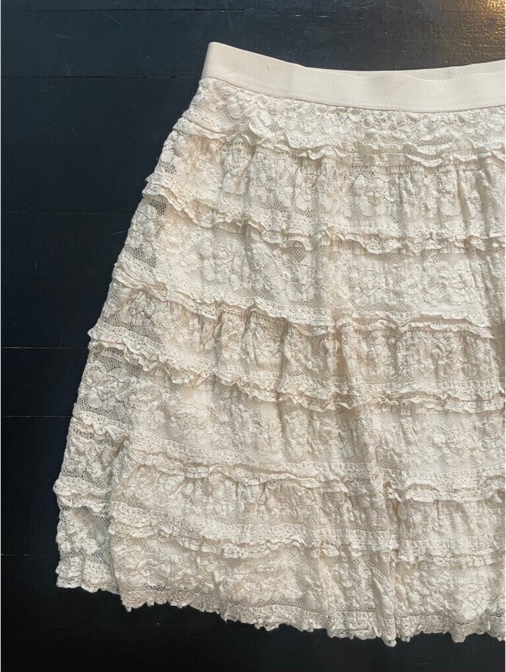 Max Studio Cream Lace Ruffle Skirt Size M - Picture 2 of 8
